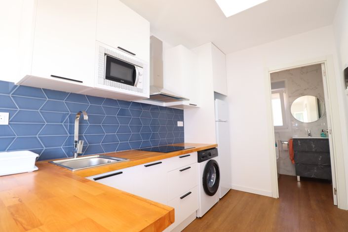 Image No.13-1 Bed Property for sale