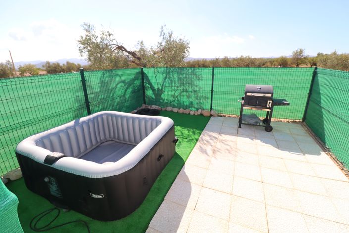 Image No.8-1 Bed Property for sale