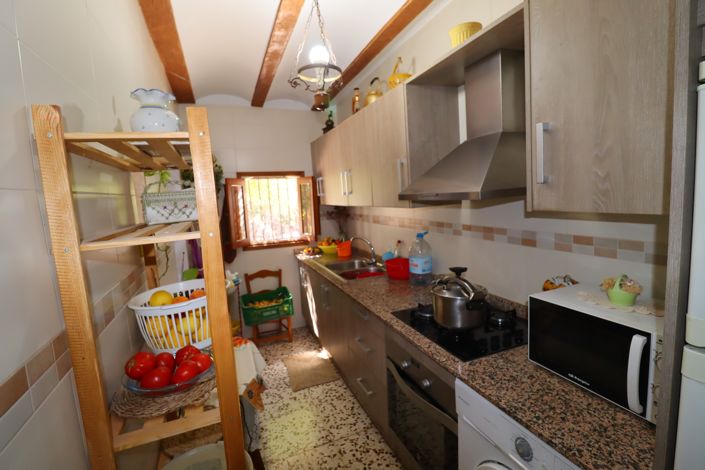 Image No.22-7 Bed Country House for sale