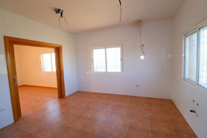 Image No.19-3 Bed Villa for sale