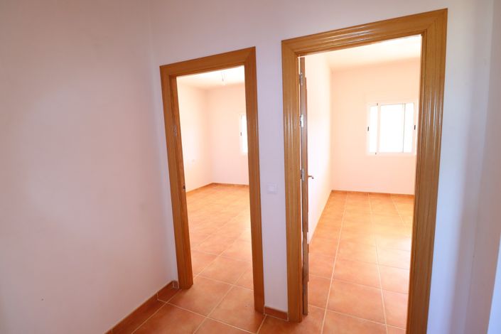 Image No.26-3 Bed Villa for sale