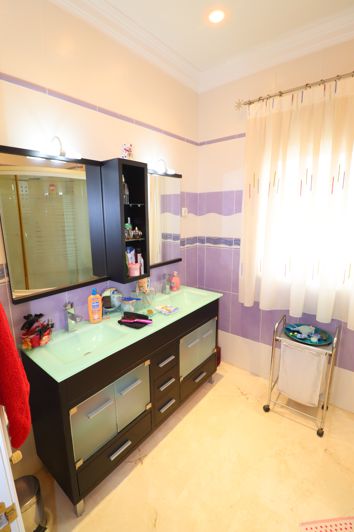 Image No.27-6 Bed Villa for sale