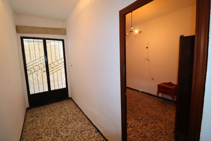 Image No.16-3 Bed Country House for sale