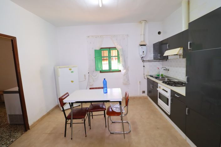 Image No.9-3 Bed Country House for sale