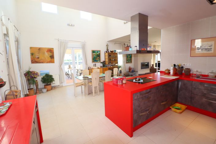 Image No.20-3 Bed Villa for sale