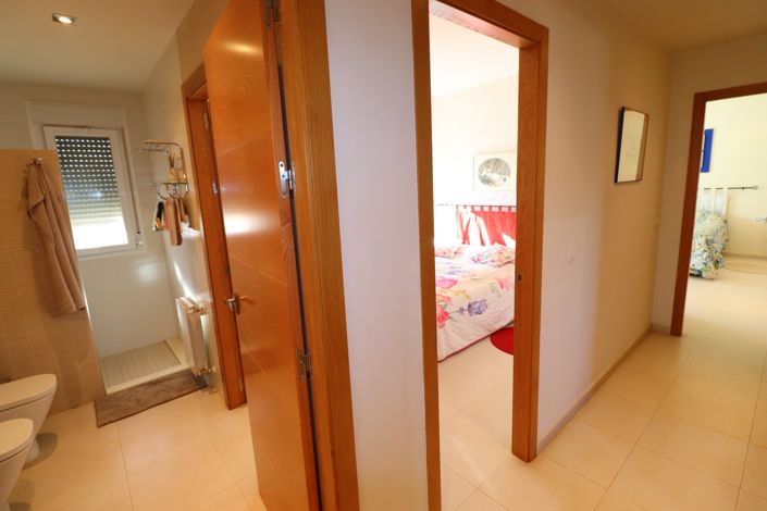 Image No.24-3 Bed Villa for sale