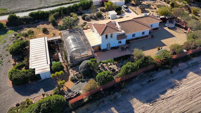 Image No.3-3 Bed Villa for sale