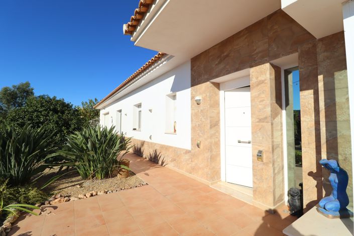 Image No.7-3 Bed Villa for sale