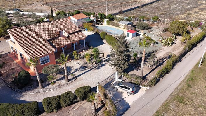 Image No.3-5 Bed Villa for sale