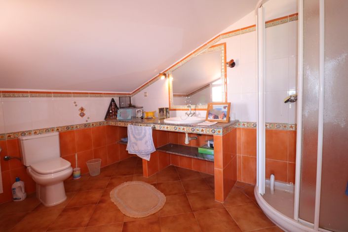 Image No.35-5 Bed Villa for sale