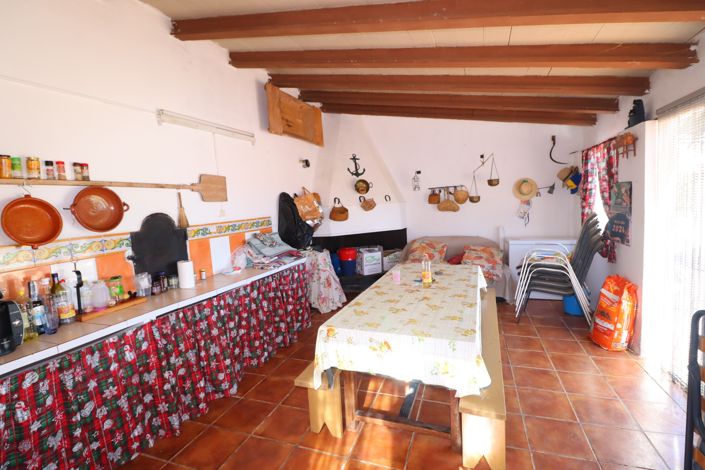 Image No.47-5 Bed Villa for sale