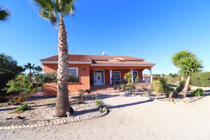 Image No.6-5 Bed Villa for sale