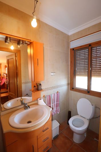 Image No.14-4 Bed Villa for sale