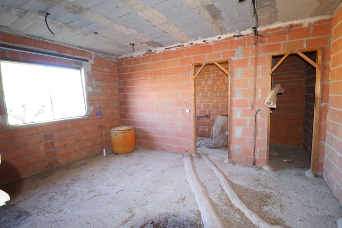 Image No.20-4 Bed Villa for sale