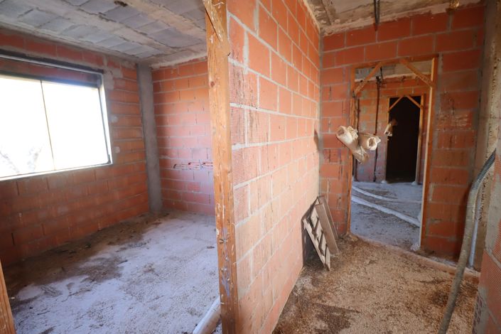 Image No.23-4 Bed Villa for sale