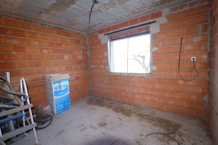 Image No.27-4 Bed Villa for sale