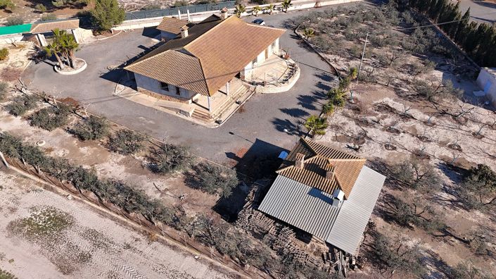 Image No.50-4 Bed Villa for sale