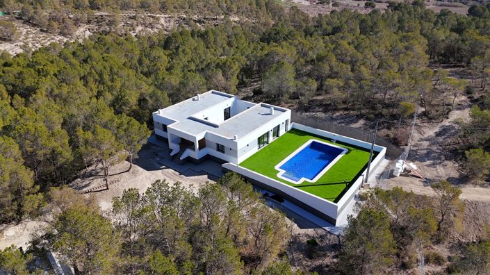 Image No.1-3 Bed Villa for sale