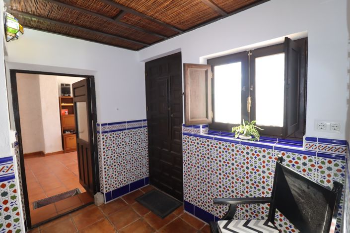 Image No.37-4 Bed Cortijo for sale