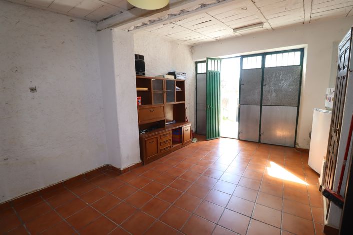 Image No.38-4 Bed Cortijo for sale