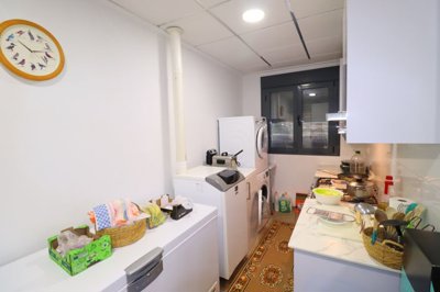 nmvzeyq6ue3012-vl2010