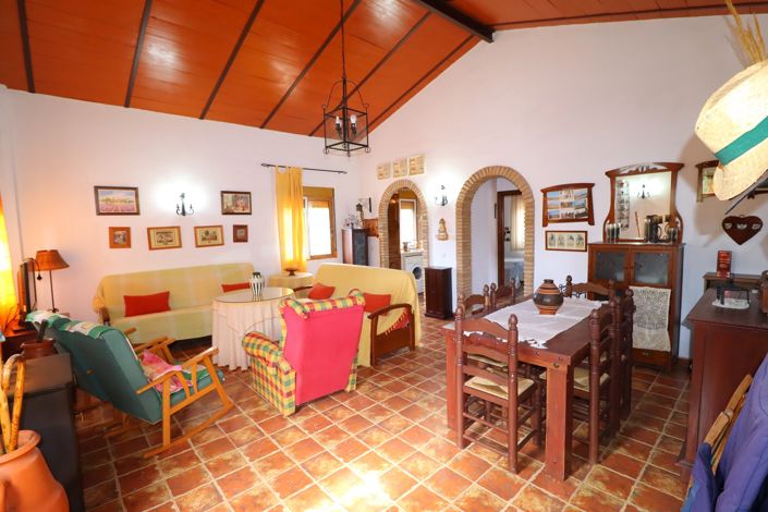 Image No.13-4 Bed Villa for sale