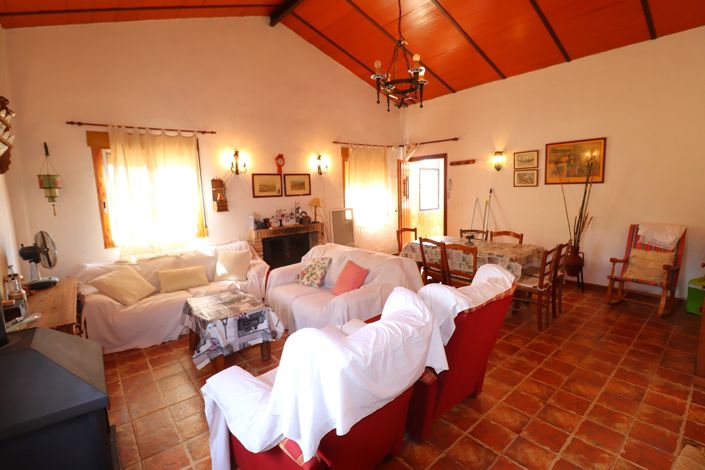 Image No.24-4 Bed Villa for sale