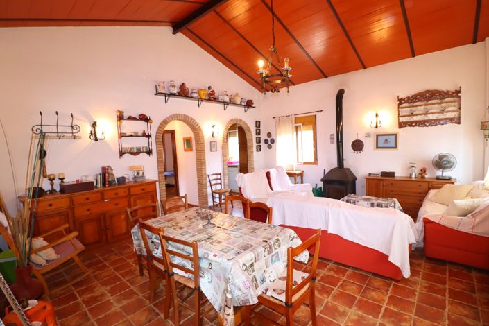 Image No.26-4 Bed Villa for sale