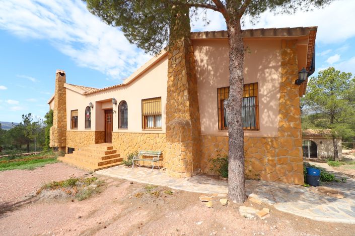 Image No.5-4 Bed Villa for sale
