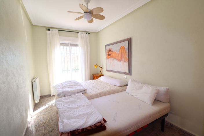 Image No.25-5 Bed Villa for sale