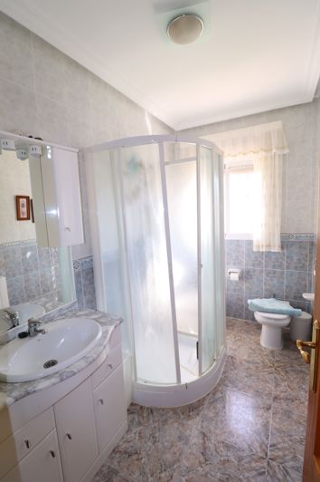 Image No.28-5 Bed Villa for sale