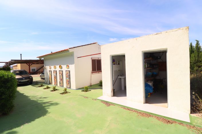 Image No.50-5 Bed Villa for sale