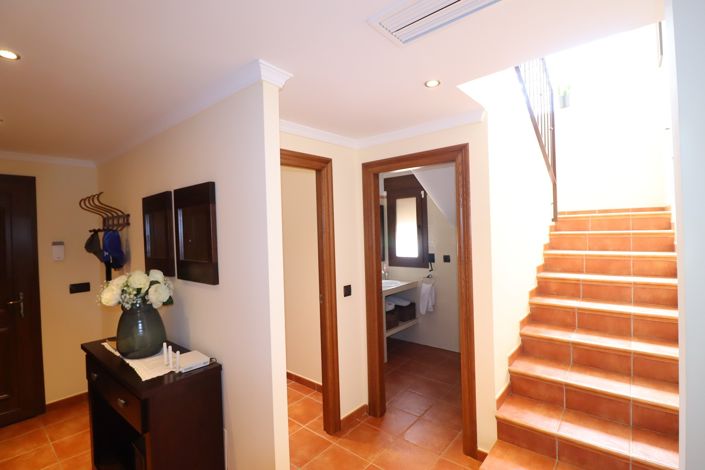 Image No.22-4 Bed Villa for sale