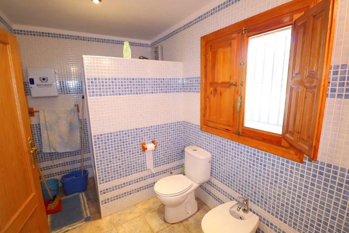 Image No.11-8 Bed Cortijo for sale