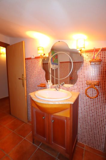 Image No.29-8 Bed Cortijo for sale