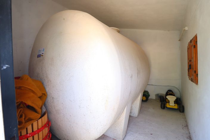 Image No.45-8 Bed Cortijo for sale