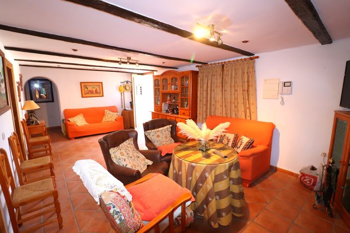 Image No.5-8 Bed Cortijo for sale