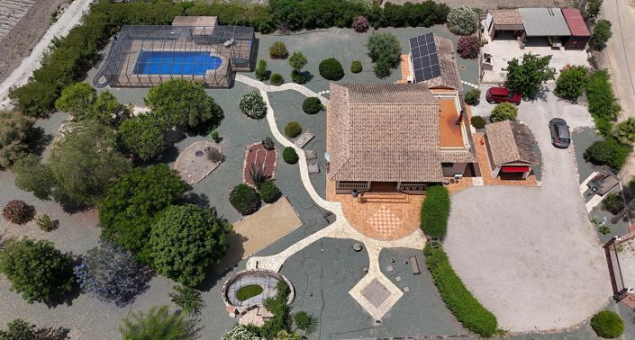 Image No.1-5 Bed Villa for sale