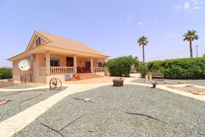 Image No.6-5 Bed Villa for sale