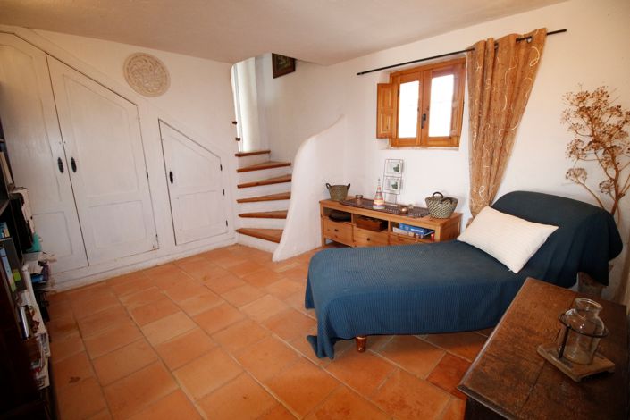 Image No.26-6 Bed Cortijo for sale