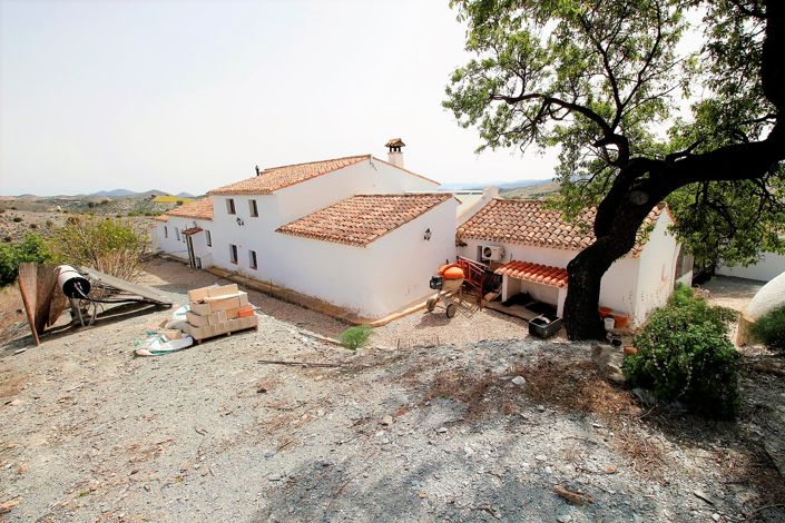 Image No.48-6 Bed Cortijo for sale