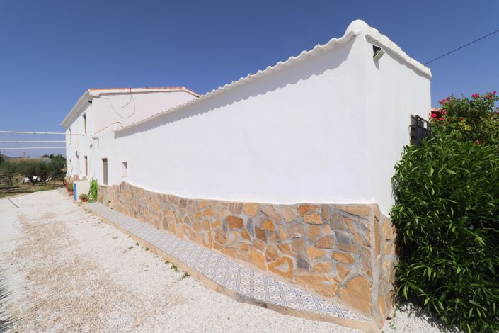 Image No.3-4 Bed Cortijo for sale