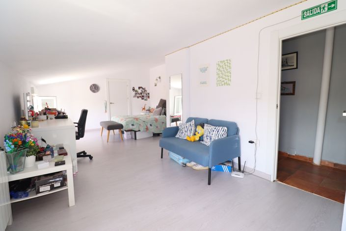 Image No.22-4 Bed Cortijo for sale