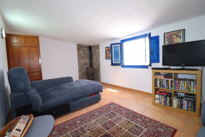 Image No.40-4 Bed Cortijo for sale