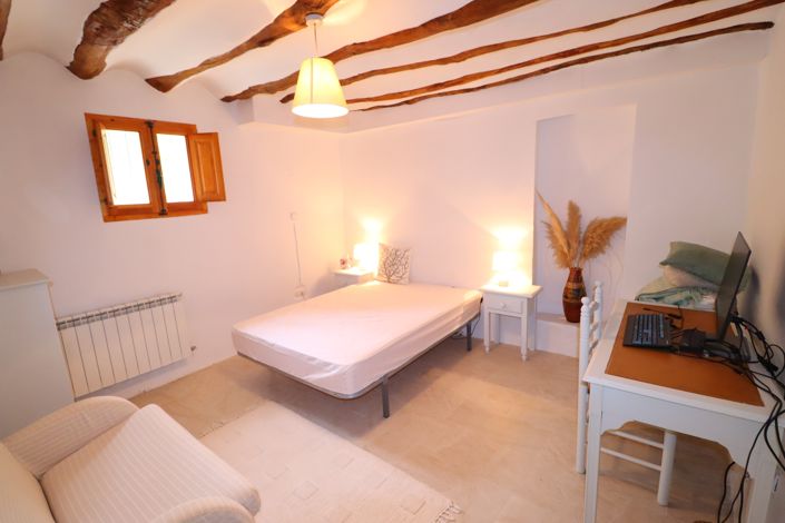 Image No.16-4 Bed Cortijo for sale