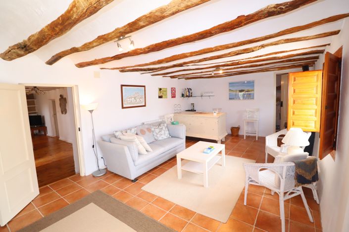 Image No.18-4 Bed Cortijo for sale