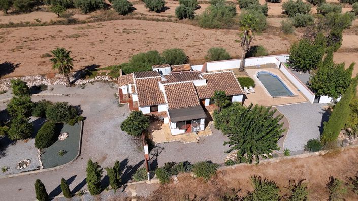 Image No.3-3 Bed Villa for sale