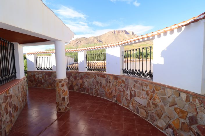 Image No.45-3 Bed Villa for sale