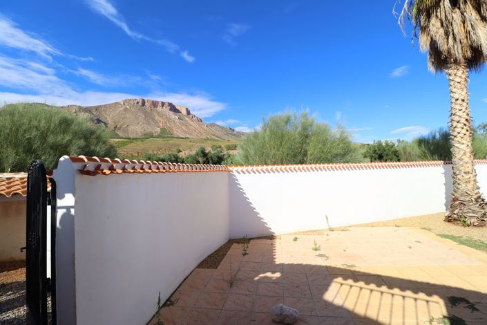 Image No.47-3 Bed Villa for sale