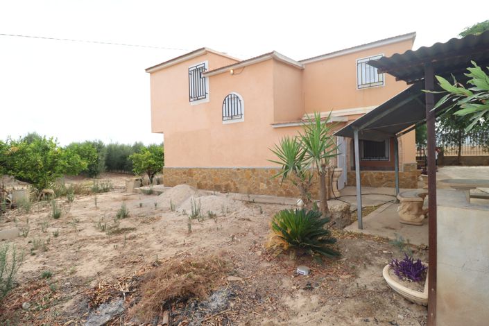 Image No.10-4 Bed Country House for sale